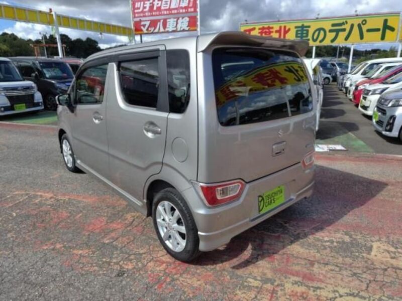 WAGON R