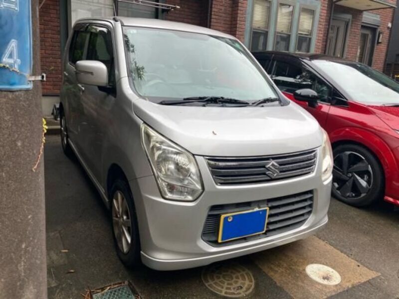 WAGON R