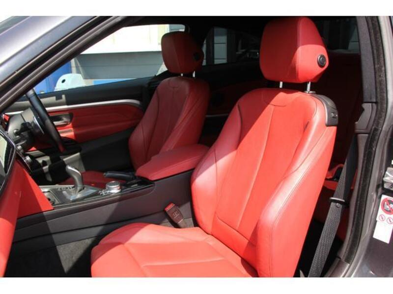 4 SERIES