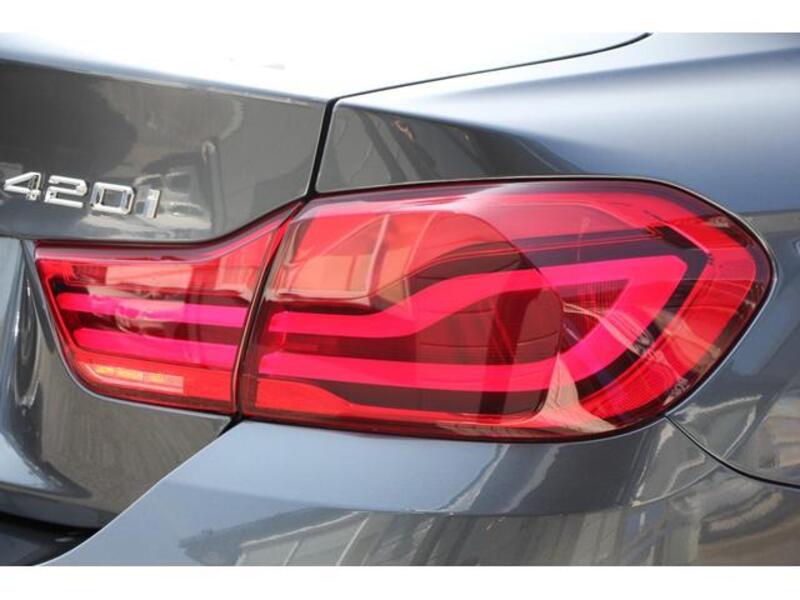 4 SERIES