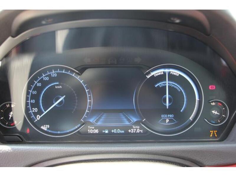 4 SERIES