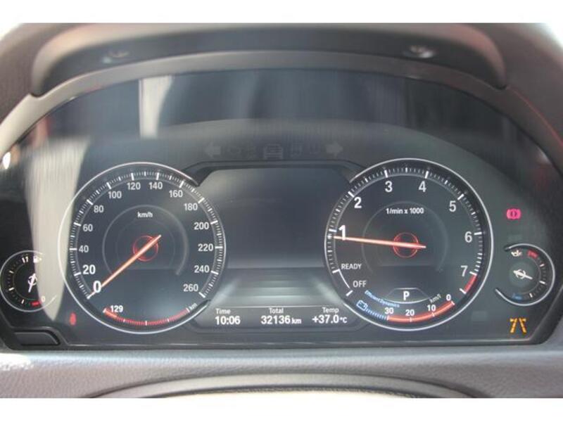 4 SERIES