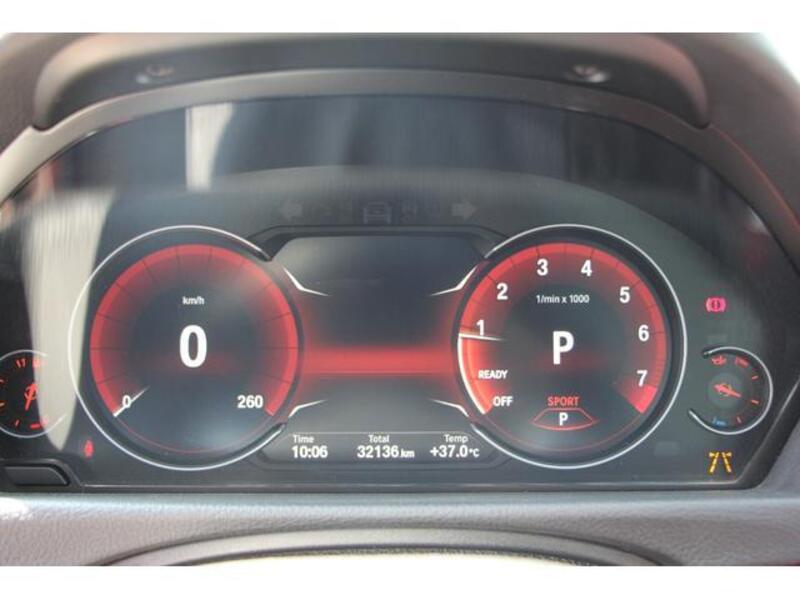 4 SERIES