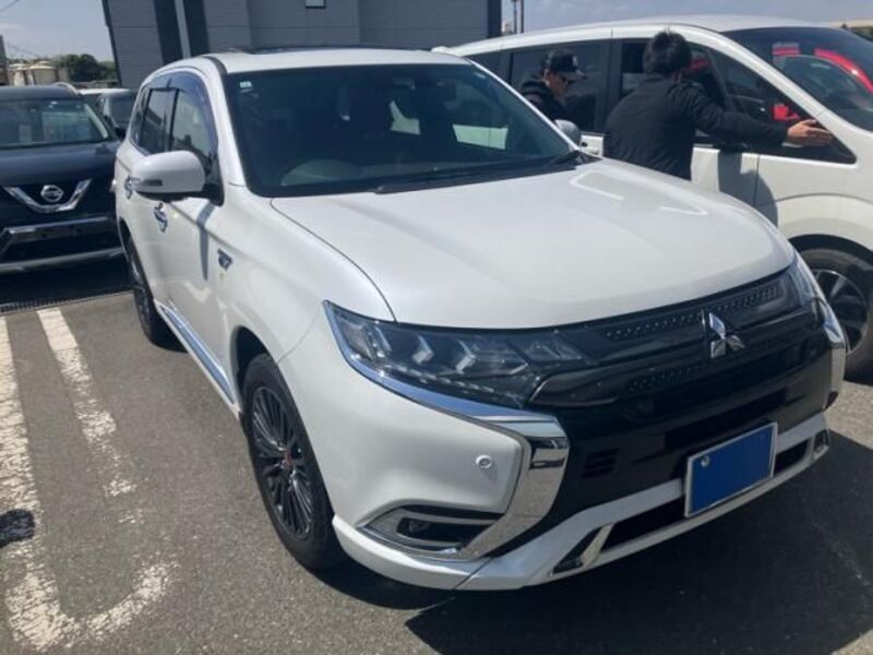 OUTLANDER PHEV