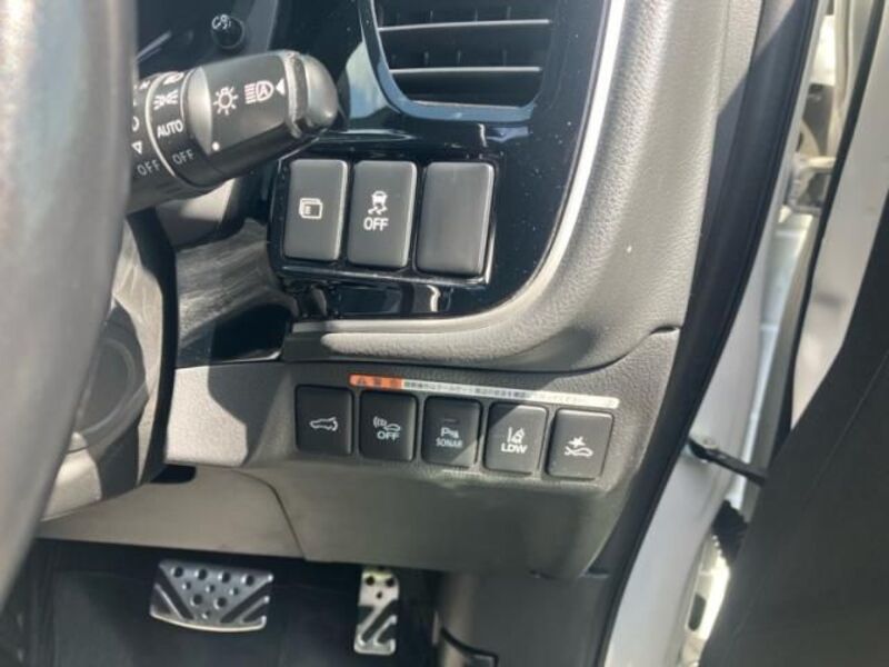 OUTLANDER PHEV