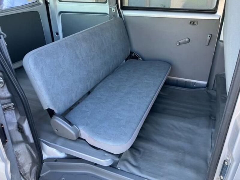 CLIPPER VAN