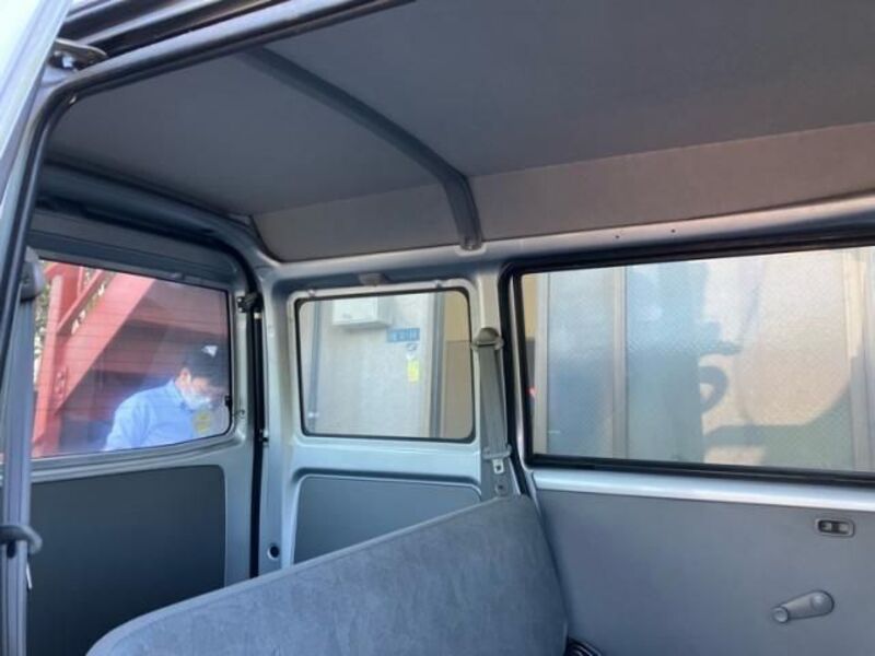 CLIPPER VAN