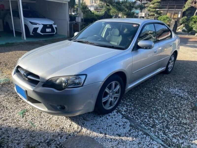 SUBARU LEGACY B4