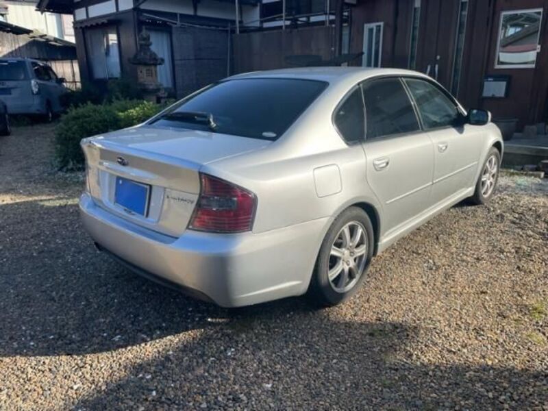LEGACY B4