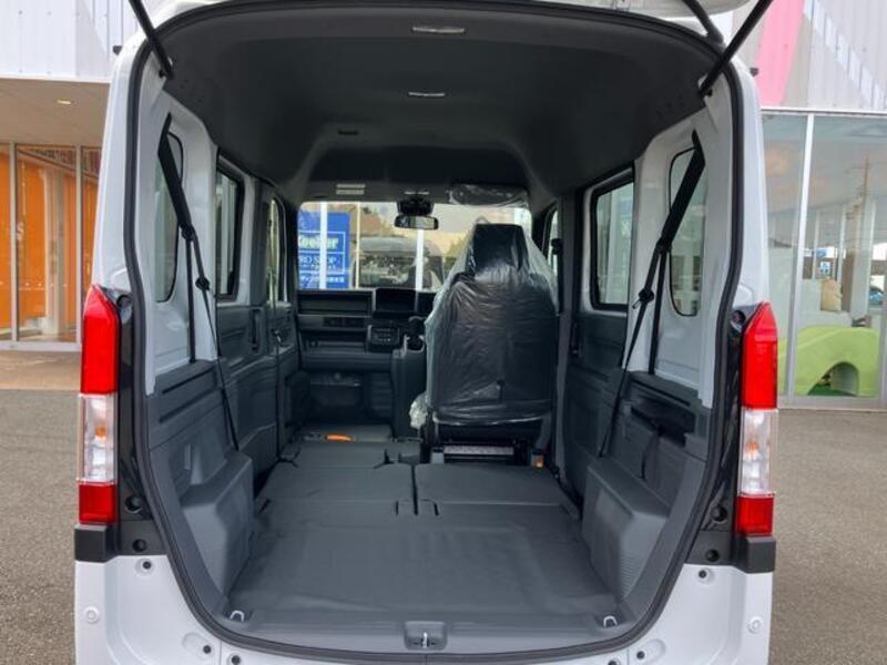 N-VAN