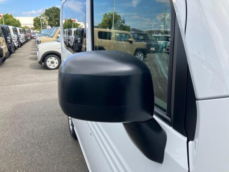 N-VAN