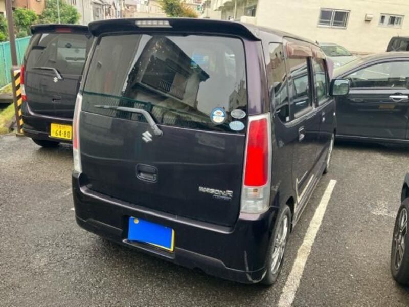 WAGON R