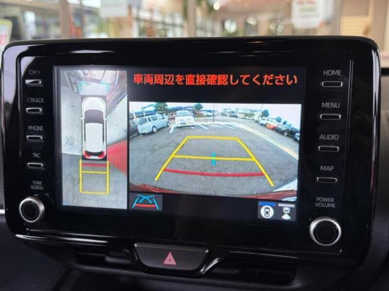 YARIS CROSS