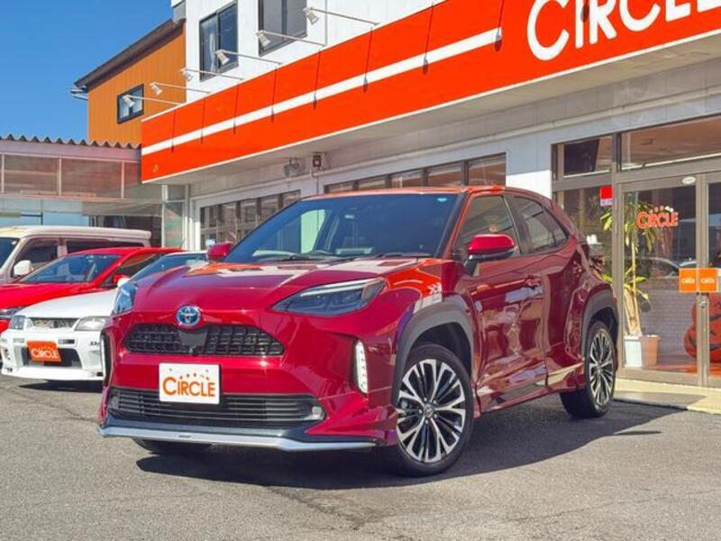 YARIS CROSS