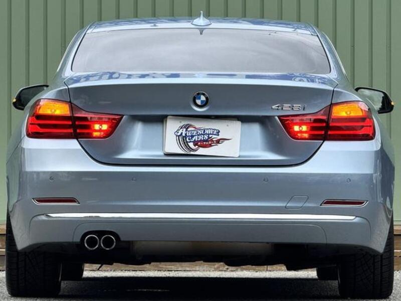 4 SERIES