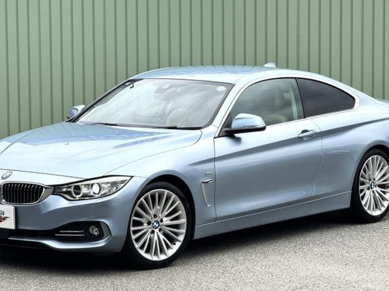 4 SERIES