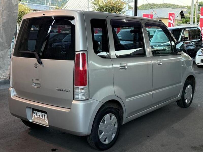 WAGON R