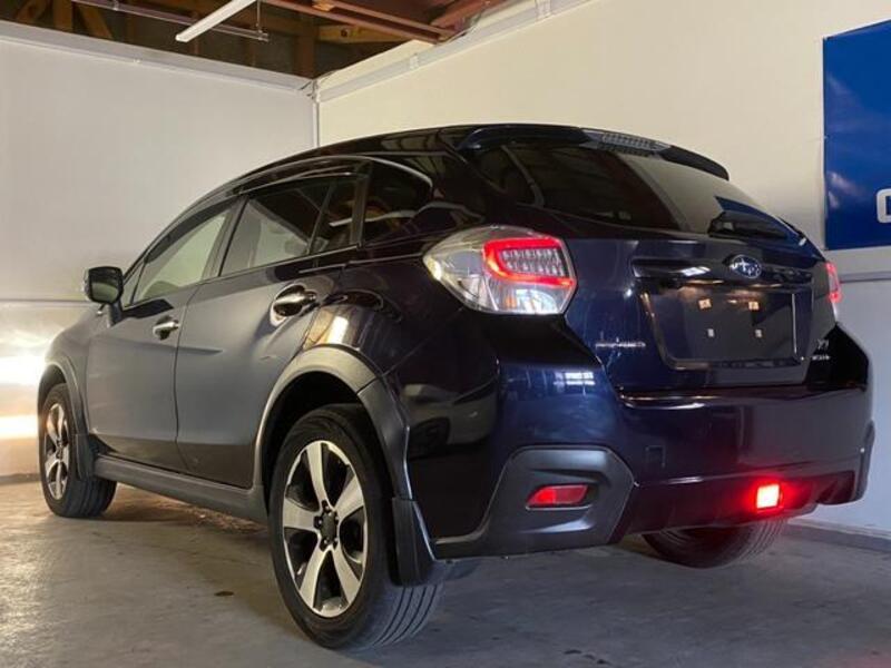 XV HYBRID