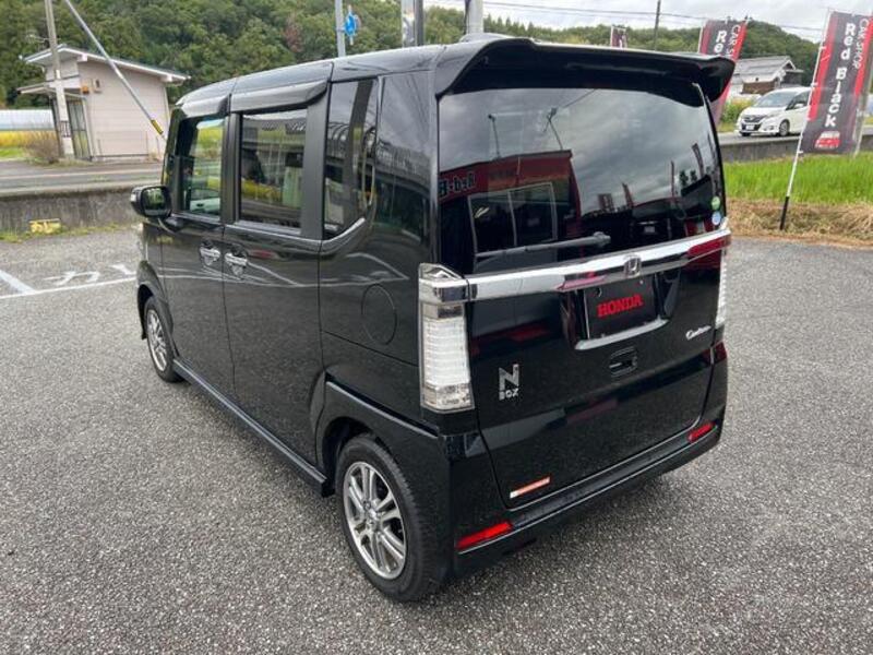 N BOX CUSTOM