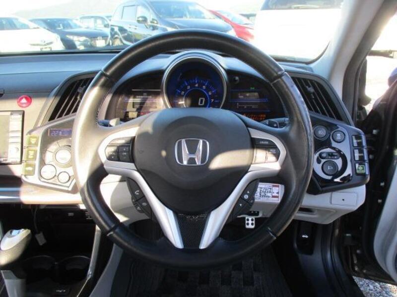 CR-Z