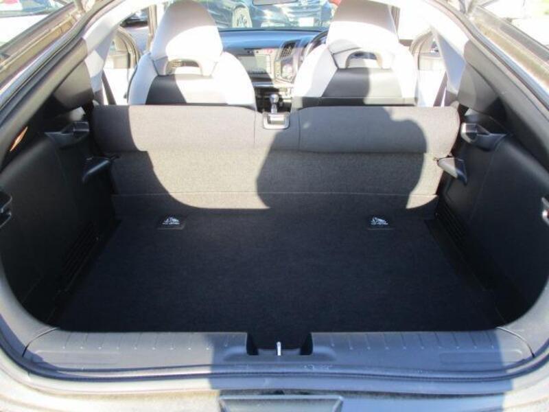 CR-Z