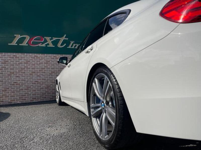4 SERIES