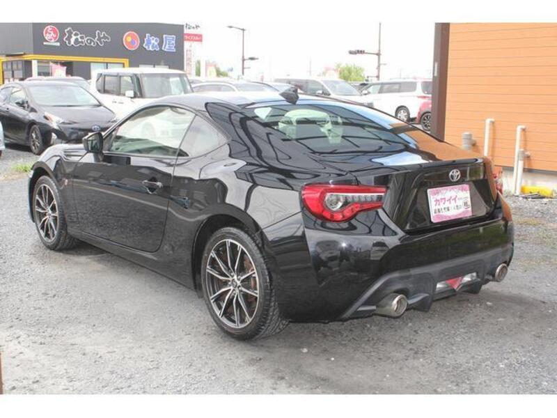 86