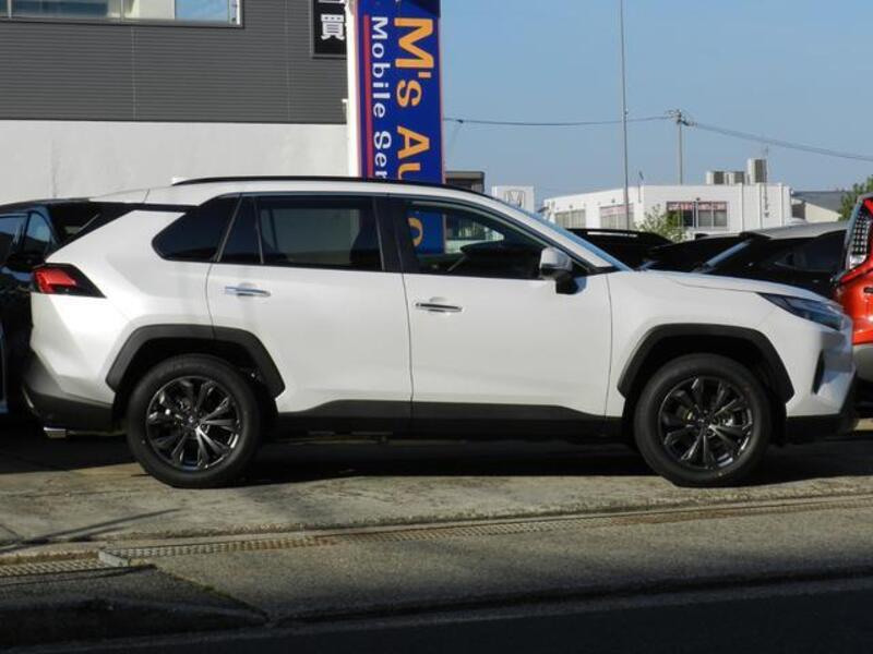 RAV4
