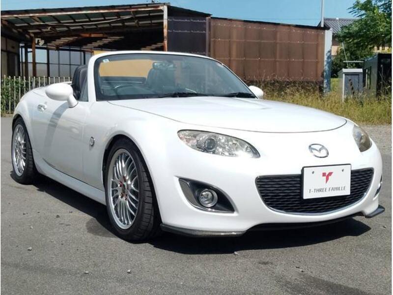 ROADSTER