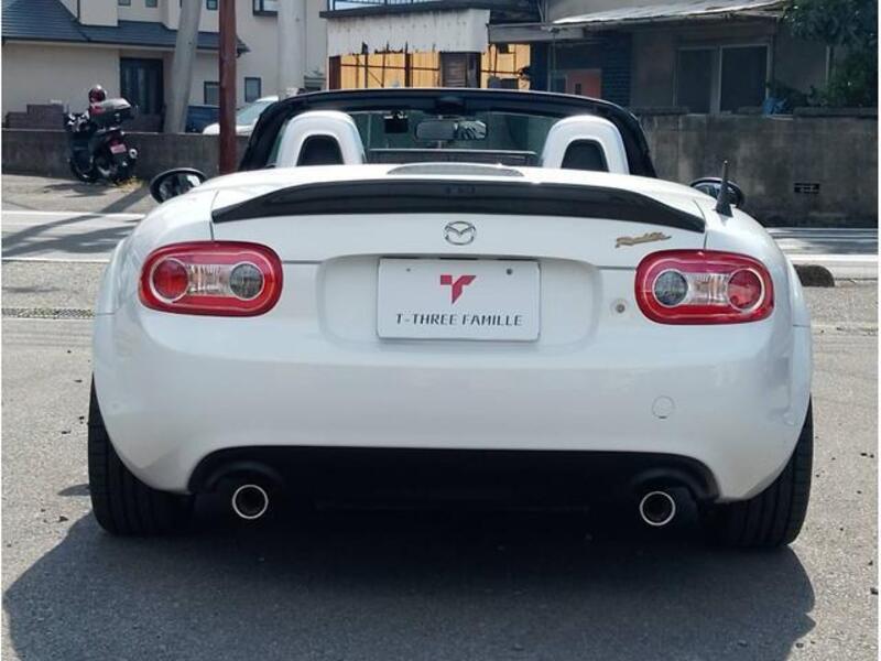 ROADSTER