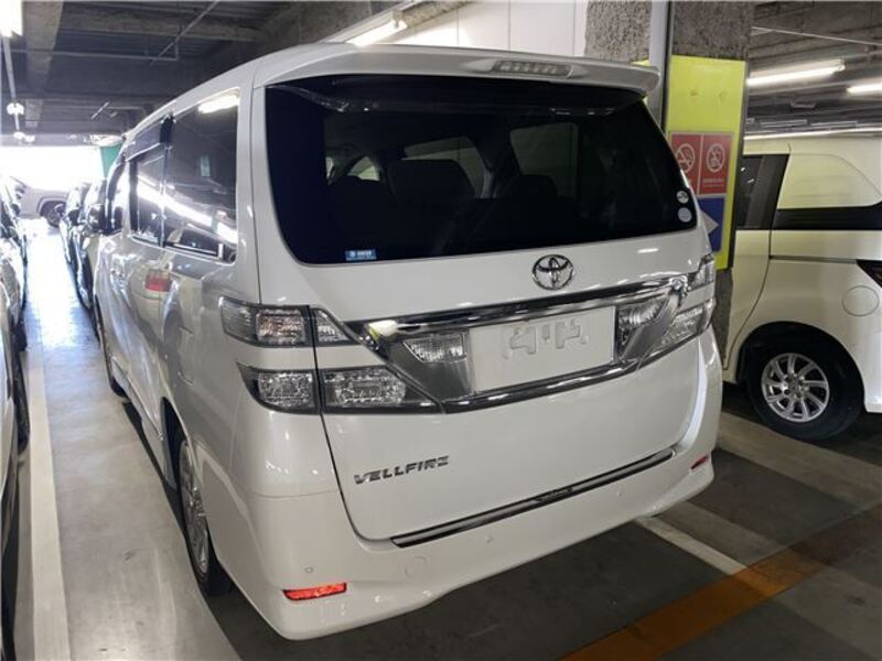 VELLFIRE