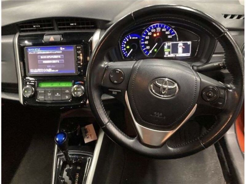 COROLLA FIELDER