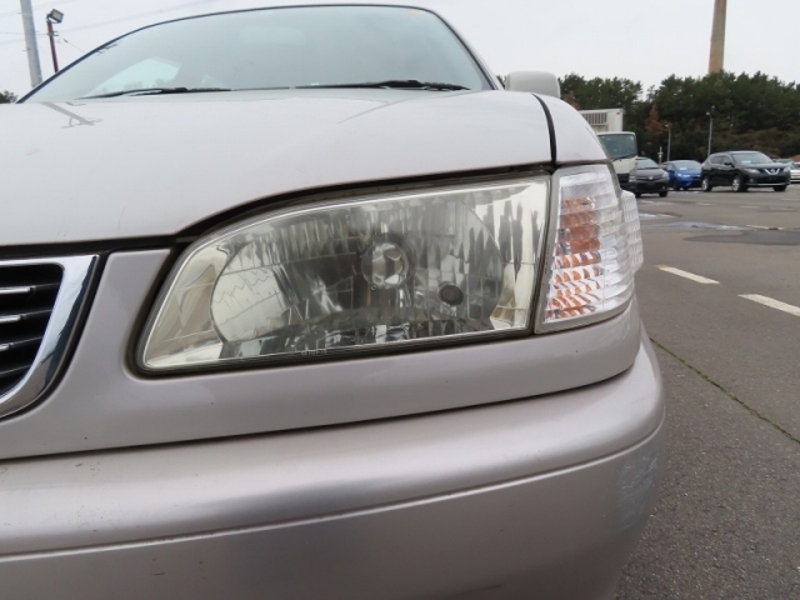 COROLLA SEDAN