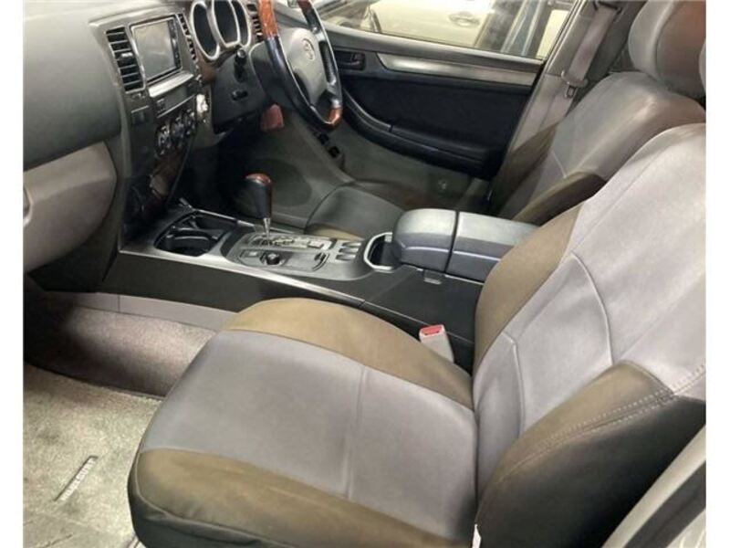 HILUX SURF