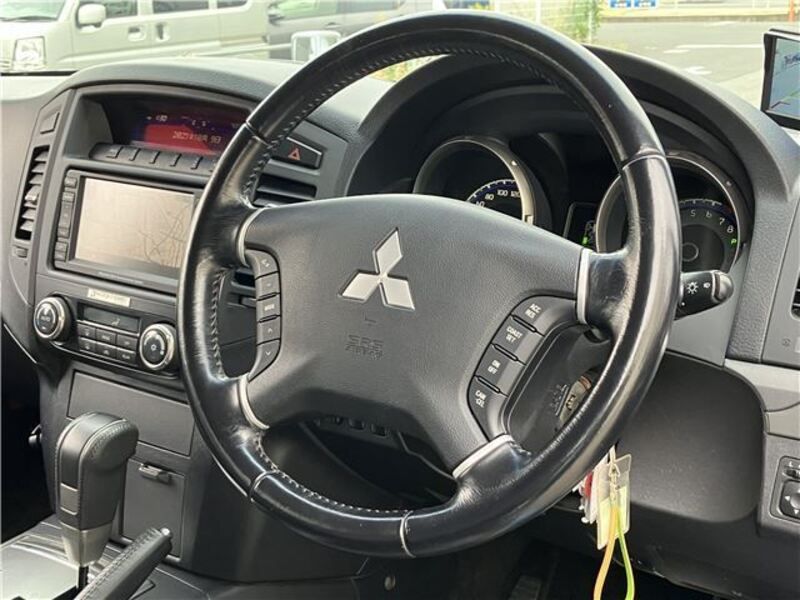 PAJERO