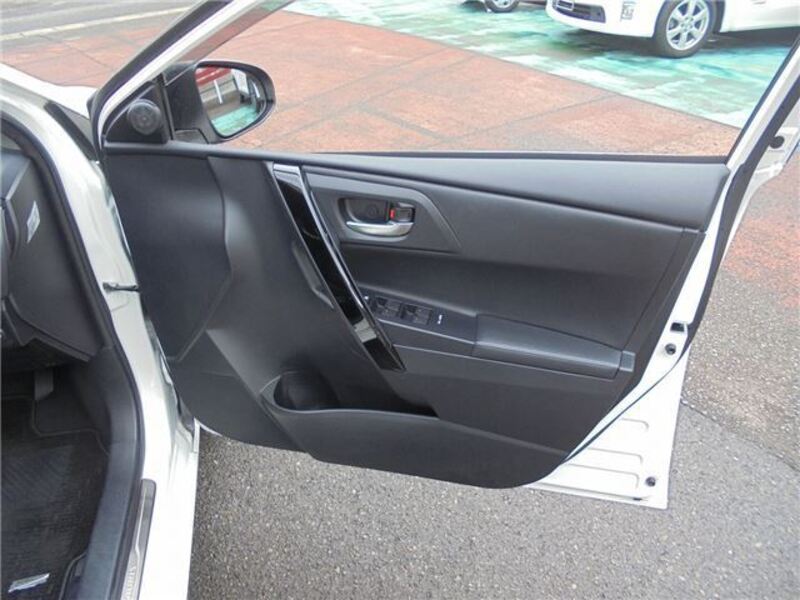 AURIS