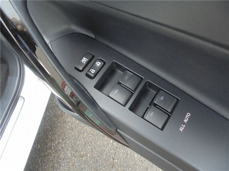 AURIS