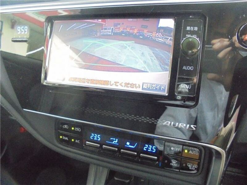 AURIS
