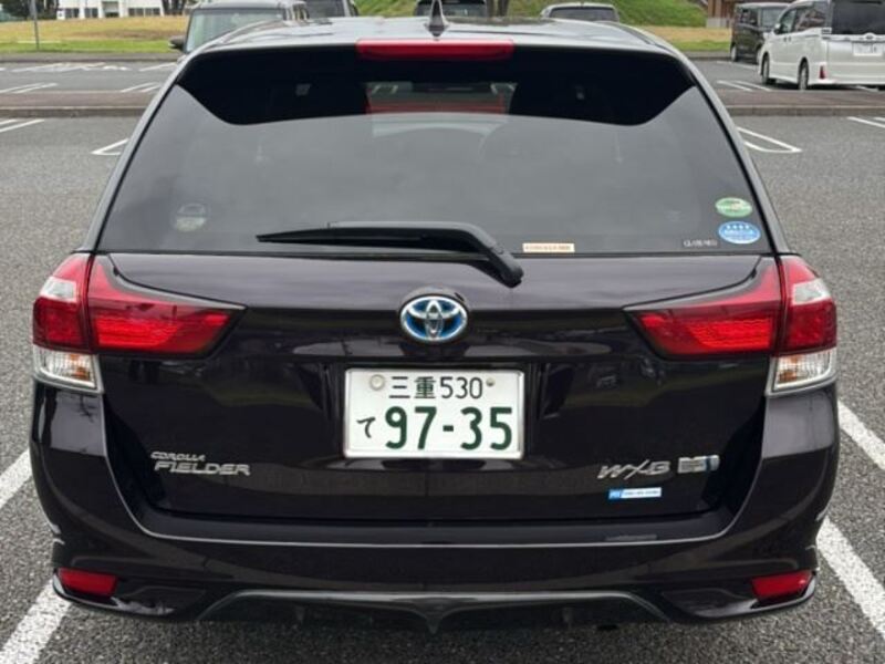 COROLLA FIELDER
