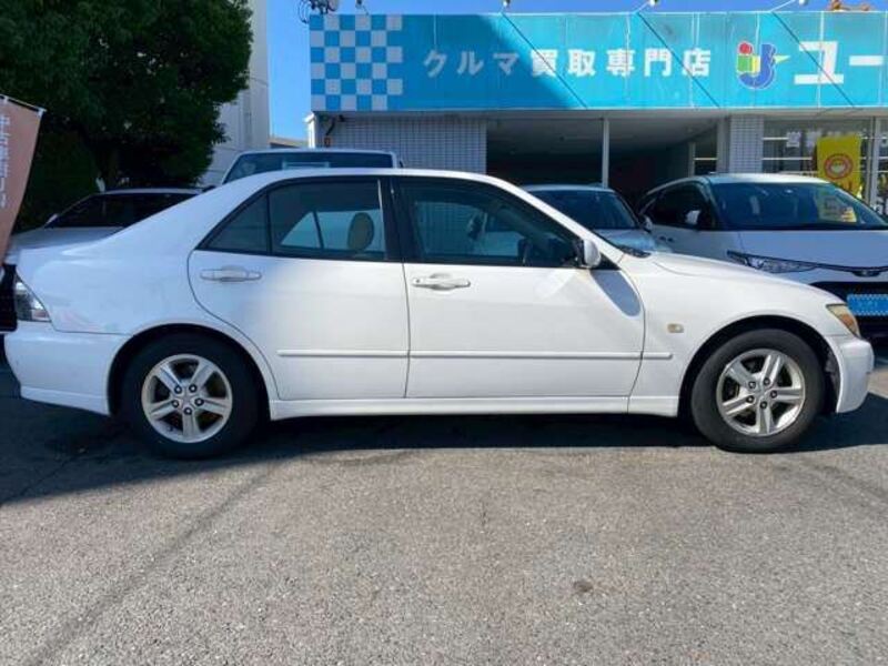 ALTEZZA