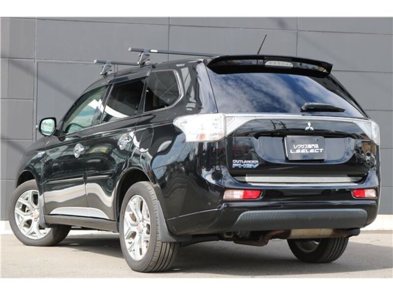 OUTLANDER PHEV