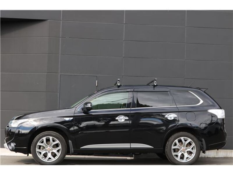 OUTLANDER PHEV