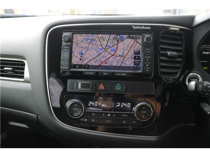 OUTLANDER PHEV