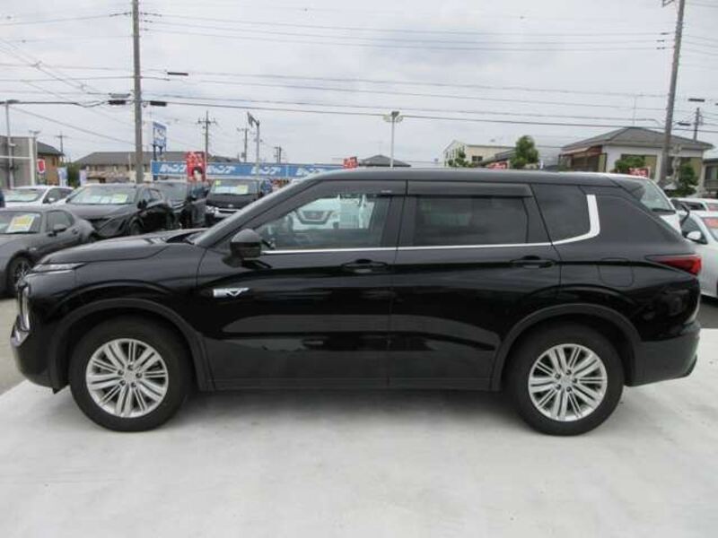 OUTLANDER