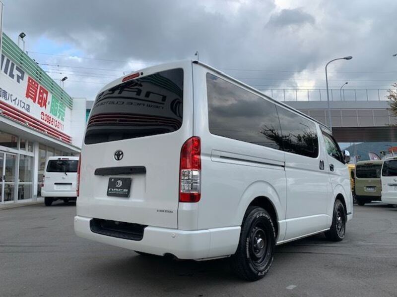 HIACE VAN