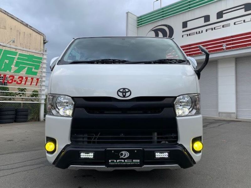 HIACE VAN
