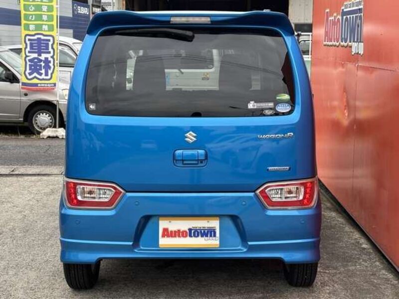 WAGON R