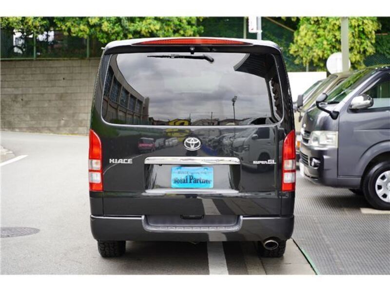 HIACE