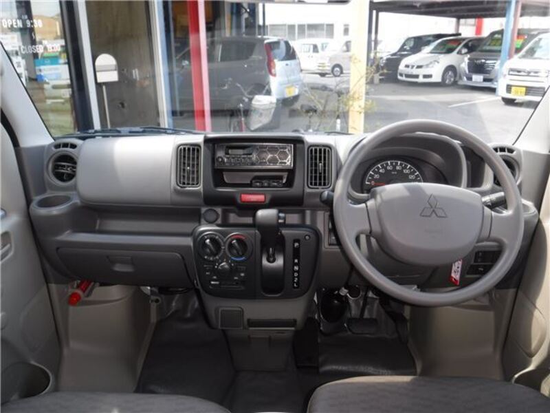 MINICAB VAN