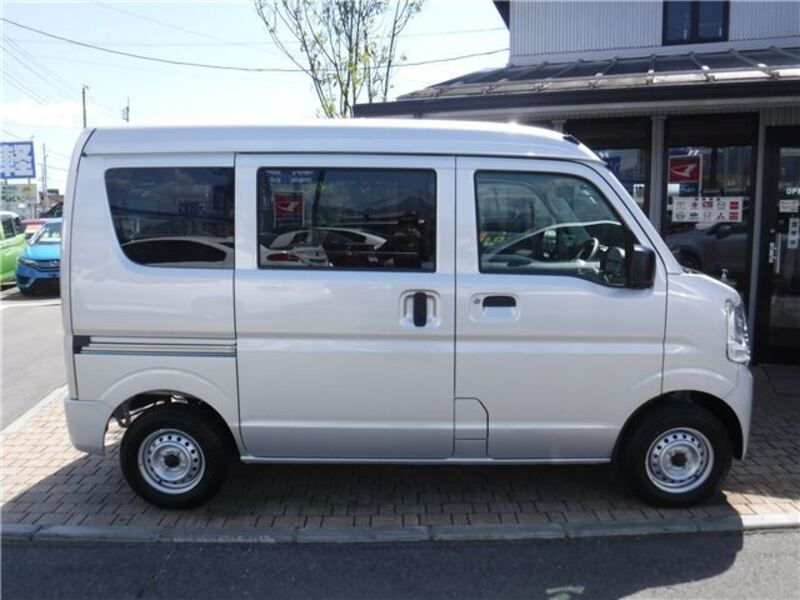 MINICAB VAN